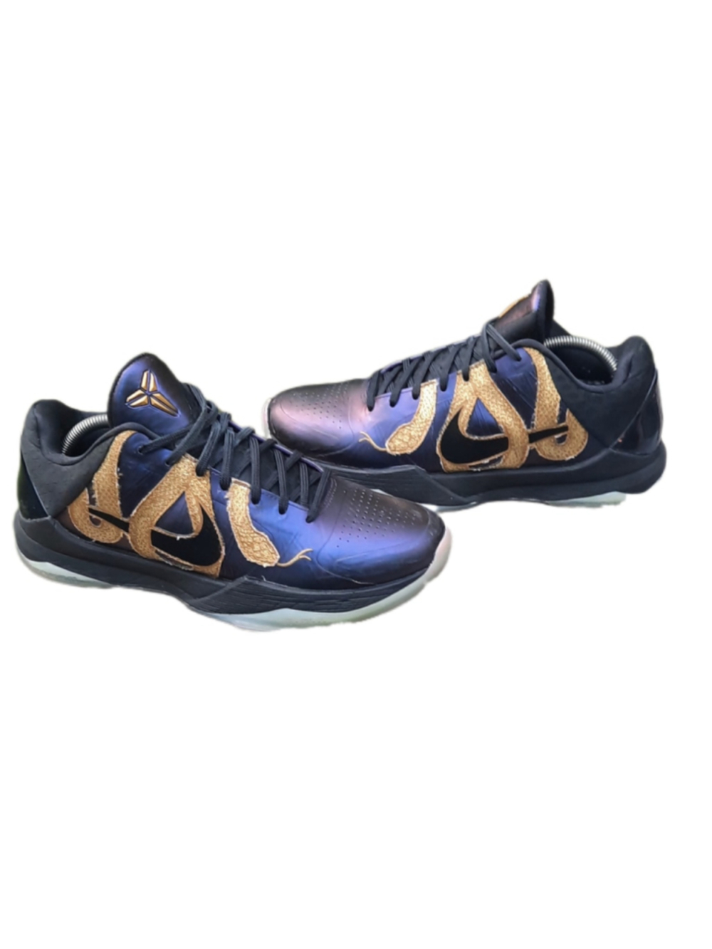 Nike Kobe 5 Protro
Year of the Mamba Eggplant basketball shoes. Rare size 8.5 - Picture 2 of 5